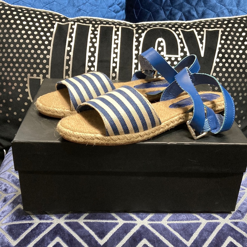 BALDI LONDON flat sandals